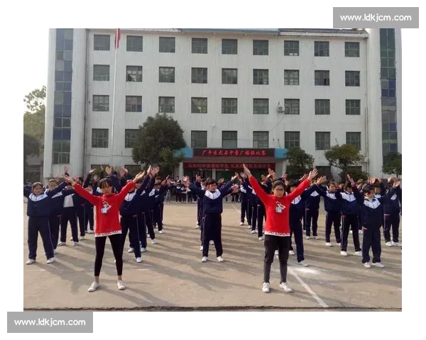 青春律动齐飞扬广播体操比赛口号凝心聚力展风采同创辉煌校园精神